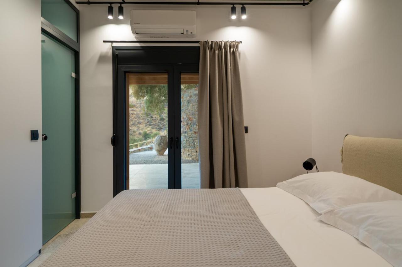 Celine Private Residences Лентас Экстерьер фото