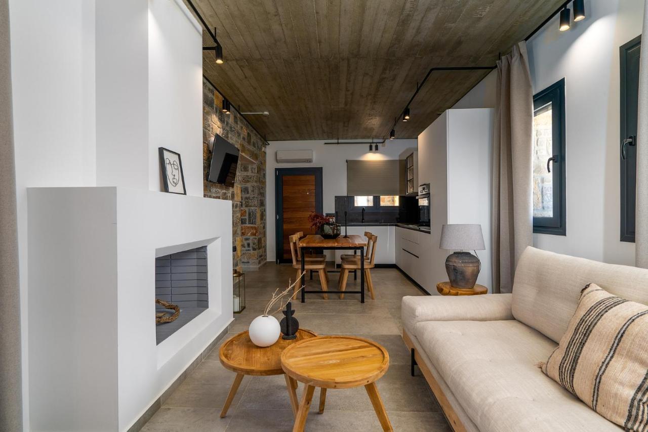 Celine Private Residences Лентас Экстерьер фото