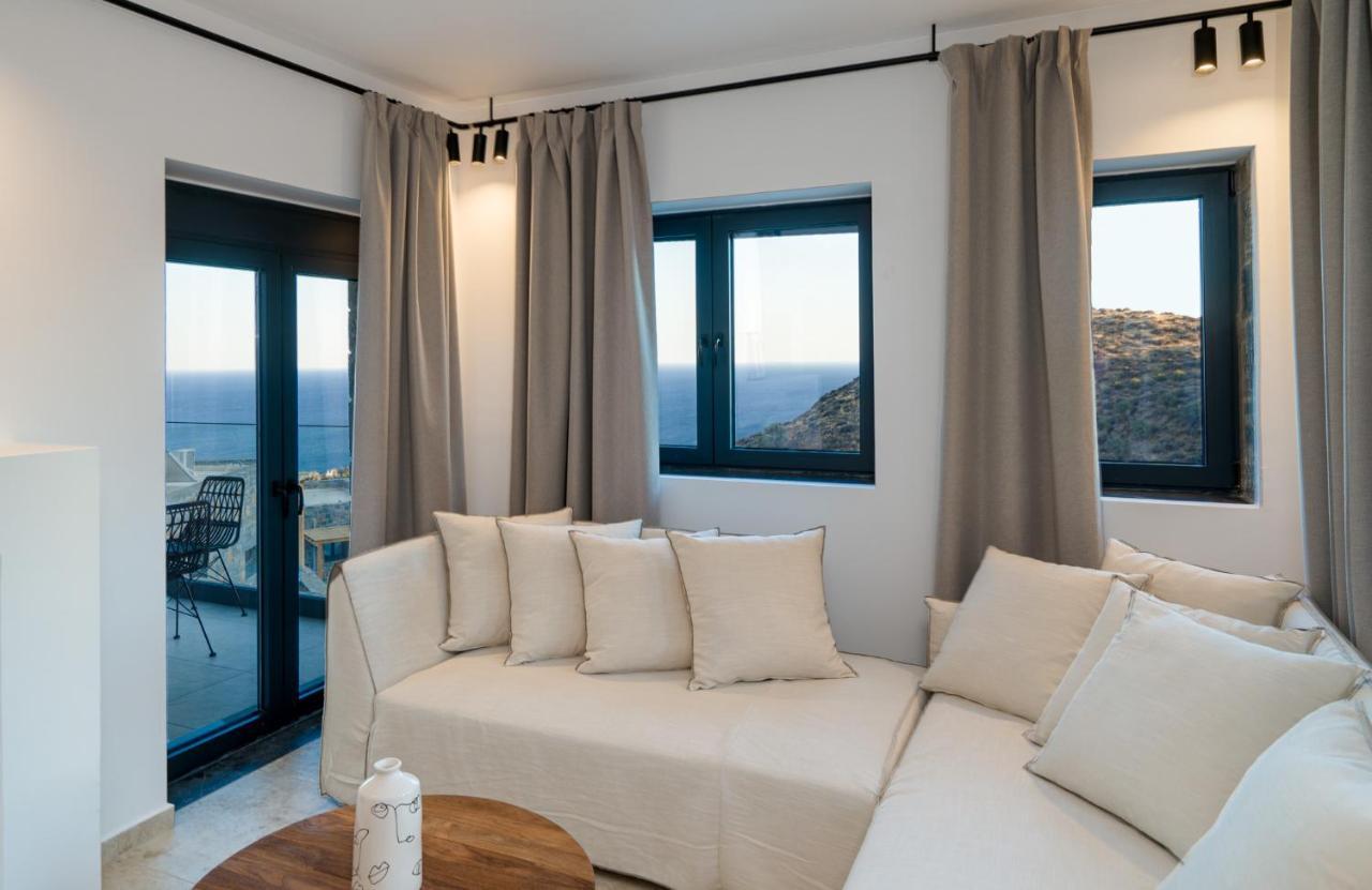 Celine Private Residences Лентас Экстерьер фото