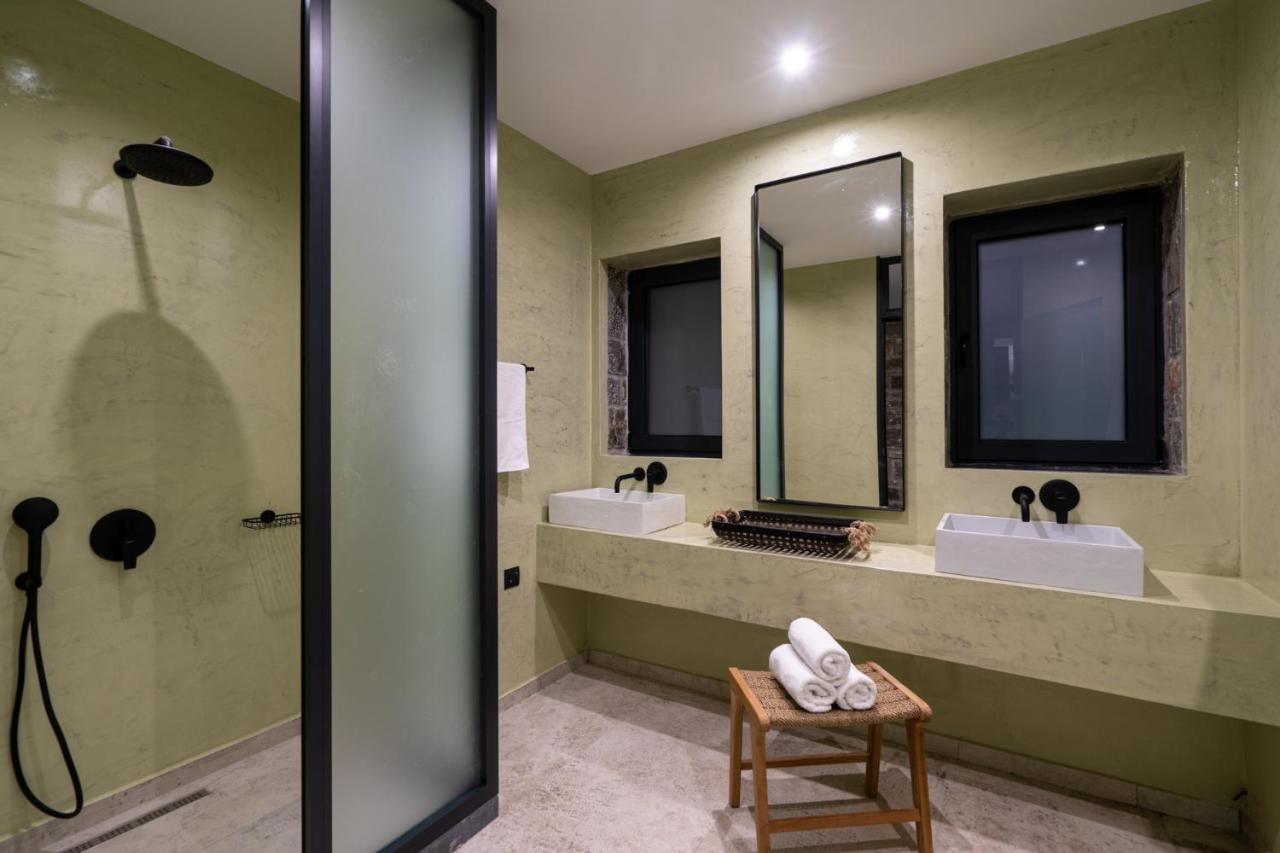Celine Private Residences Лентас Экстерьер фото