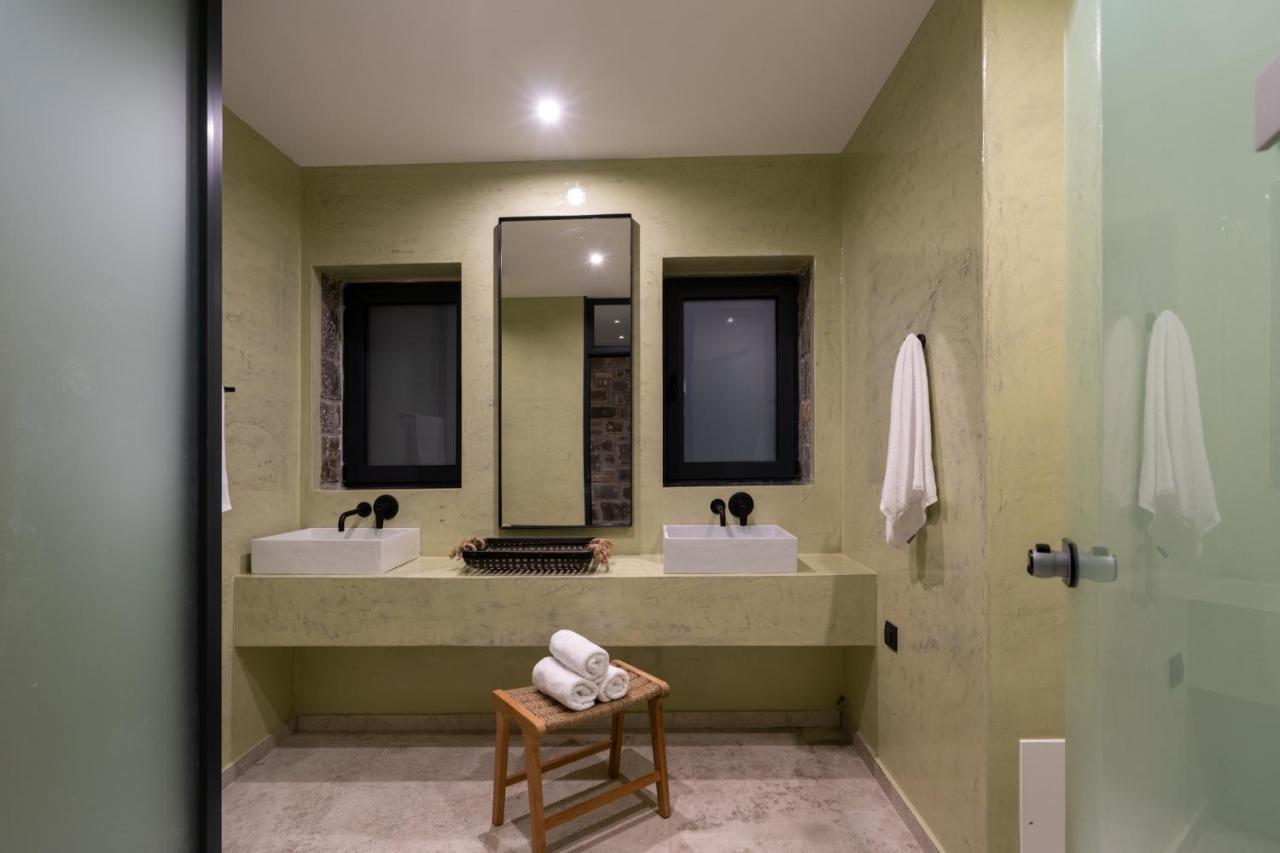 Celine Private Residences Лентас Экстерьер фото