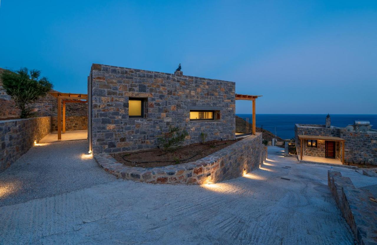Celine Private Residences Лентас Экстерьер фото
