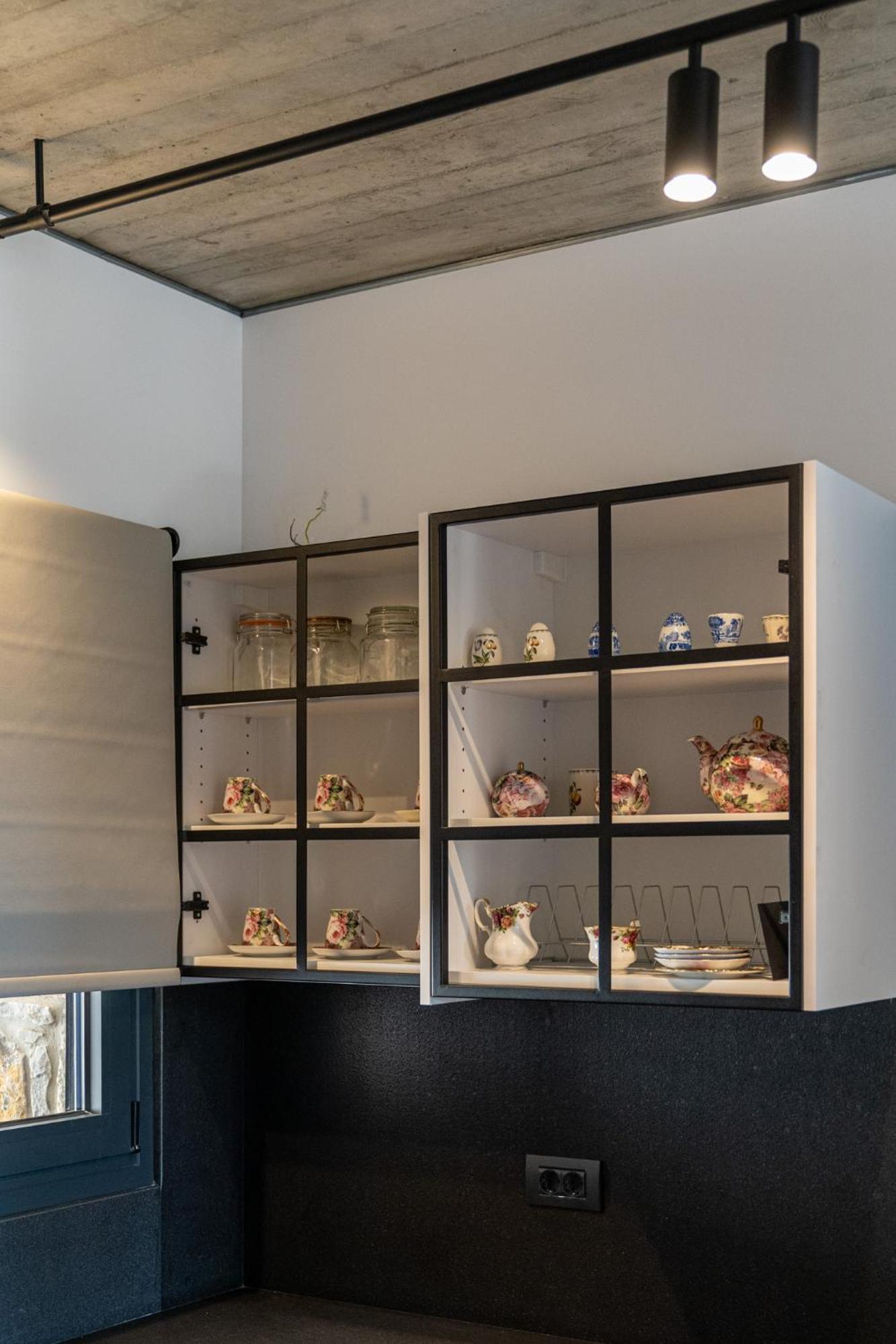 Celine Private Residences Лентас Экстерьер фото